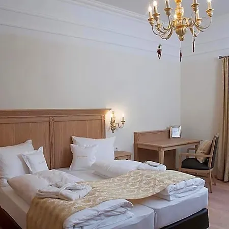 Zum Schlossle Hotel Finningen