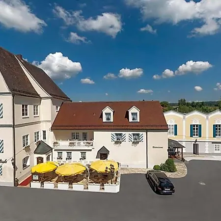 Zum Schlossle Hotel Finningen