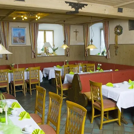 Zum Schlössle Hotel Finningen